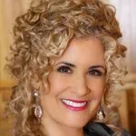 Donna R. (54), Texas